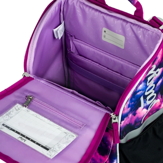 Školní taška Jednorožec království – ergonomická taška s designem jednorožce, výklopným otevíráním a reflexními prvky