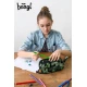 Penál etui Green s moderním designem a praktickými funkcemi, ideální pro uspořádání školních potřeb.