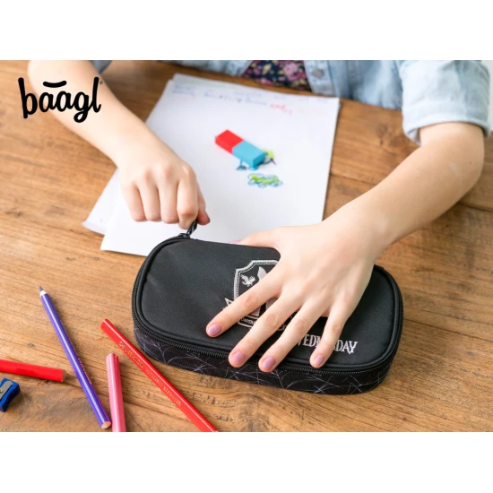 Penál etue Wednesday Nevermore