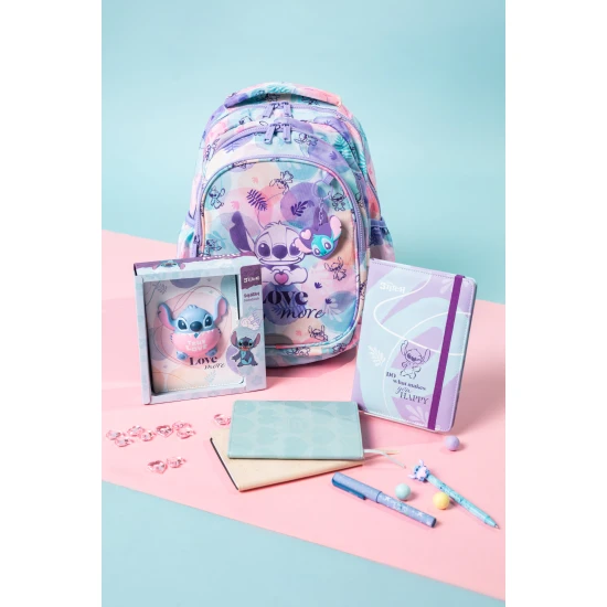 Školní batoh Coolpack Prime Stitch Pastel se dvěma přihrádkami a polstrovanými ramenními popruhy.