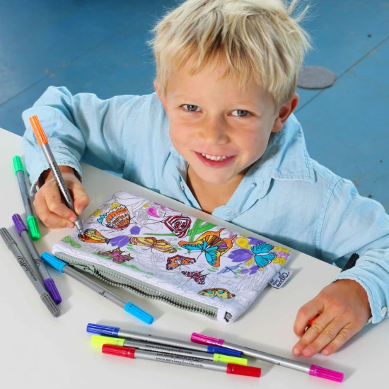 Penál Butterfly na vybarvování s fixy eatsleepdoodle
