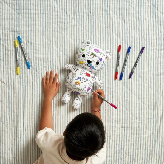 Kreativní Medvídek Artie Dino k vybarvení s omyvatelnými fixy