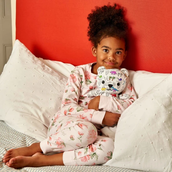 Kreativní Medvídek Artie Dino k vybarvení s omyvatelnými fixy