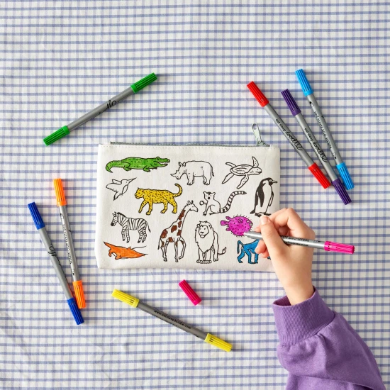 Penál World map na vybarvování s fixy eatsleepdoodle