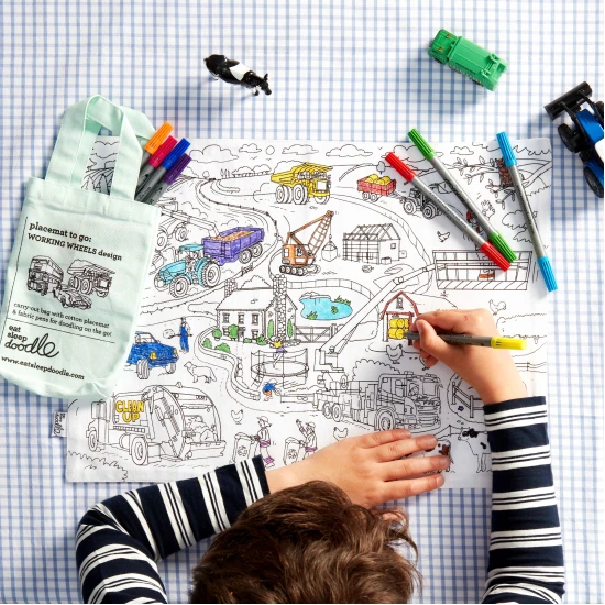 Prostírání na vybarvování Working wheels s fixy eatsleepdoodle