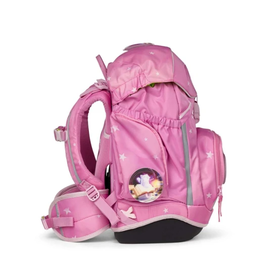 Školní batoh Ergobag Magic růžový pro malé školáky, ergonomický design s vylepšenými funkcemi a ekologickým materiálem, ideální pro 1. stupeň ZŠ.