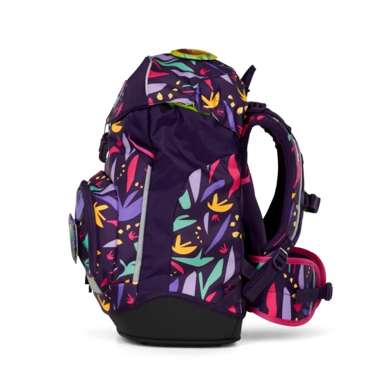 Školní batoh Ergobag Prime Jungle pro děti, rostoucí batoh s ekologickými materiály, ergonomickým designem a reflexními prvky pro maximální pohodlí a bezpečnost.
