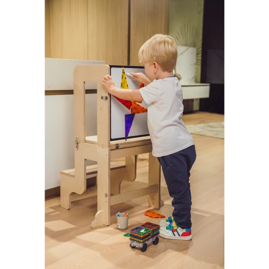Montessori Učící věž 3 v 1 Přírodní s magnetickou tabulí – Family Nation FN-MONT-TORMAG-NA