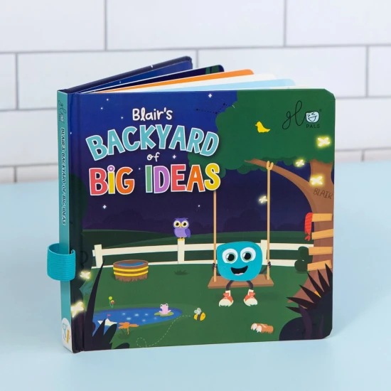 Interaktivní svítící kniha Light-Up Library Blaiřin dvorek plný velkých nápadů