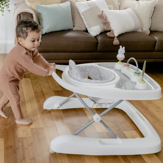 Chodítko 3v1 Step&Sprout™ 6m+ do 12 kg Ingenuity 12904-1