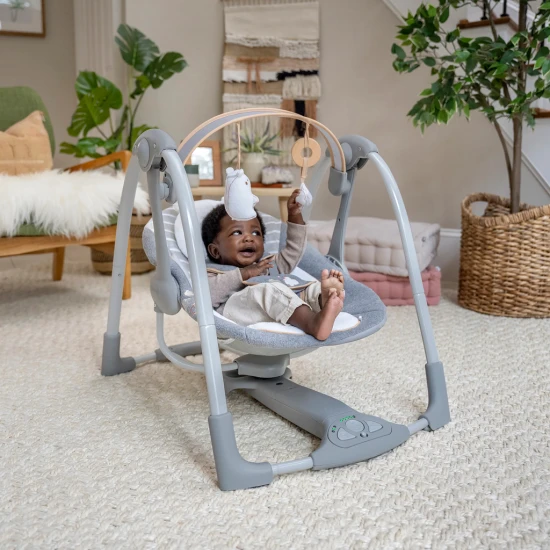 Konvertibilní cestovní houpačka s melodií Bella Teddy™ 0m+ do 9 kg Ingenuity 11023-2