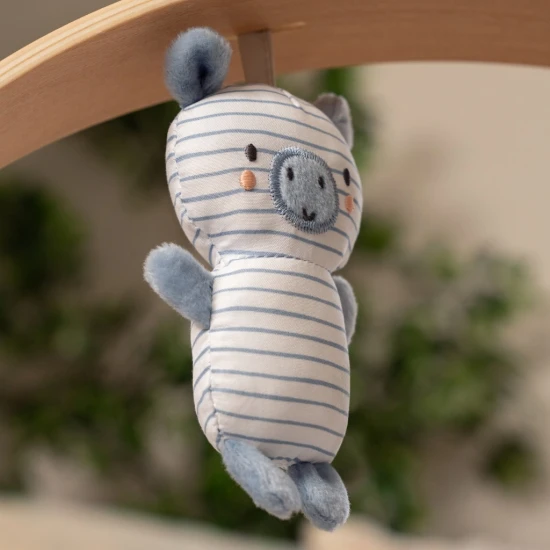 Konvertibilní houpačka s melodií Swing 'n Go Chambray 0m+ do 9kg Ingenuity 16925-1