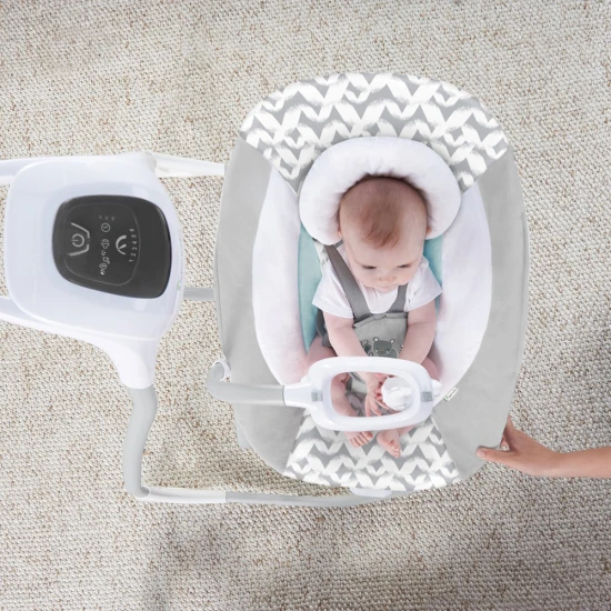 Velká houpačka s vibrujícím lehátkem a melodií USB 2v1 Raylan 0m+ do 9 kg Ingenuity 11791-1