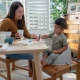 Podsedák na židli My Spot™ Grey 6m+, do 15 kg Ingenuity 17481-3