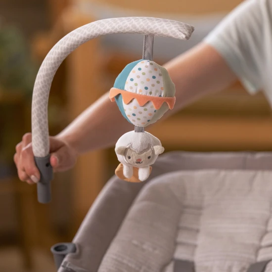 Masážní lehátko vibrující s melodií Soulful Skies™ 0m+ do 9 kg Ingenuity 12881-1
