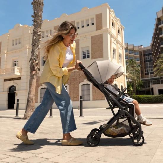 Sportovní kočárek Indy 3 Urban Grey Kinderkraft KSINDY03GRY0000