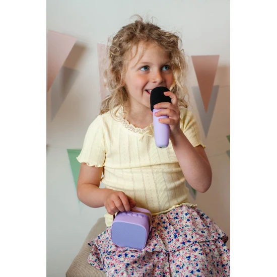 Nalaďte se na hudební vlnu a zažijte nezapomenutelnou párty.