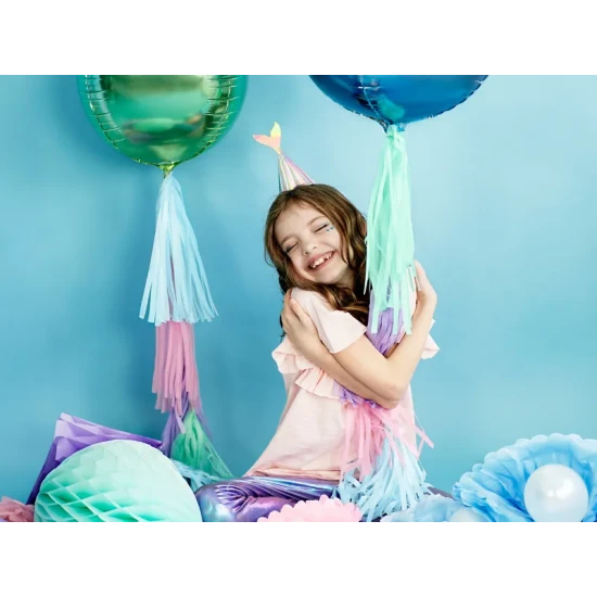 Girlanda s třásněmi – Barevná DIY dekorace na párty