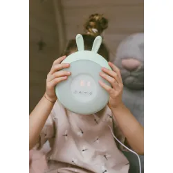 Budík se světlem Zajíček Zelený