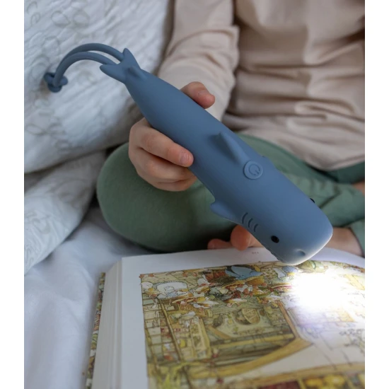 Rabbit and Friends Dětská baterka Žralok Baterka s měkkým silikonovým povrchem, ideální pro večerní dobrodružství a dětskou zábavu