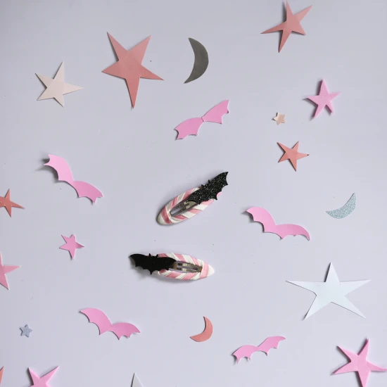 Sponky do vlasů Netopýr – Objevte kouzlo Halloweenu!