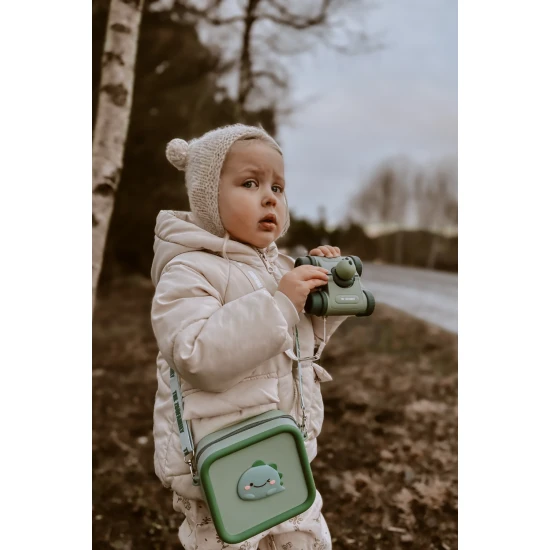 The Zoofamily Dalekohled Zoo eyes Dinosaurus Dětský dalekohled Zoo Eyes ve tvaru dinosaura se zeleným designem a 8x zvětšením
