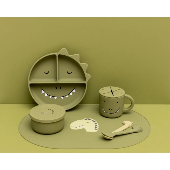 Roztomilý hrnek s oblíbeným zvířecím motivem dinosaura.