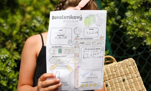 Stáhněte si: Dovolenkový deník