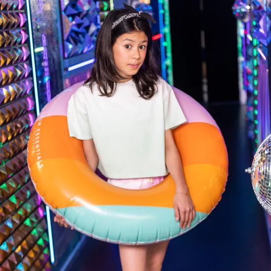 Nafukovací kruh Swim Essentials Duha 90 cm – barevný letní kruh pro děti i dospělé