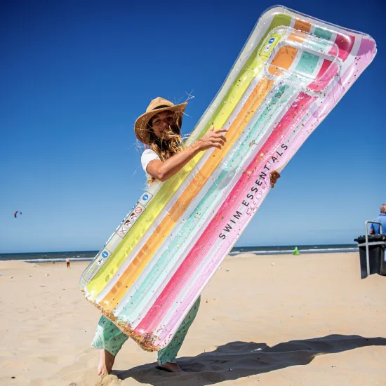 Nafukovací lehátko Duha se třpytkami