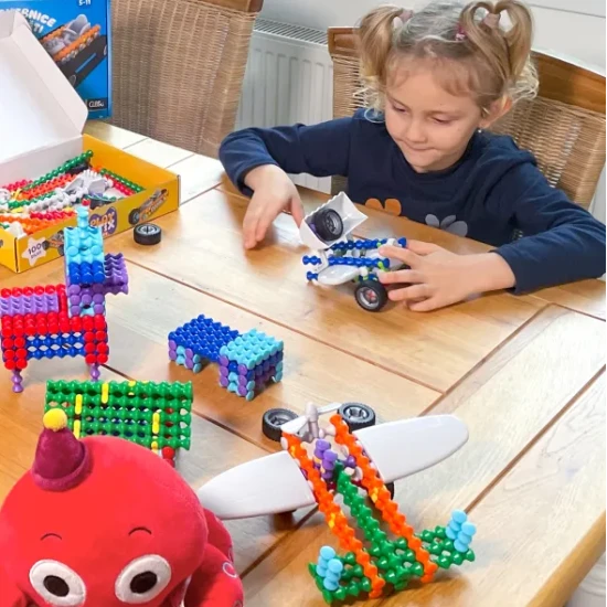 Stavebnice pro děti Kvído Playstix Clips – více než 20 modelů, 100 dílků, tvořivá hra od Albi