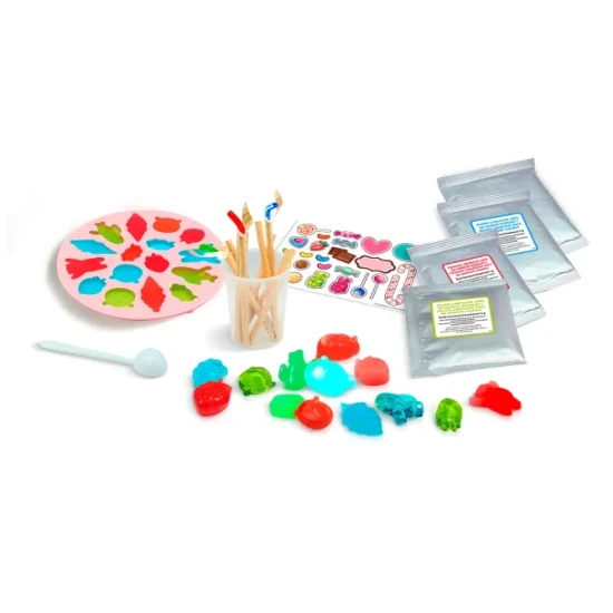 Sada Ovocní medvídci – výroba želé bonbonů ve tvaru medvídků.