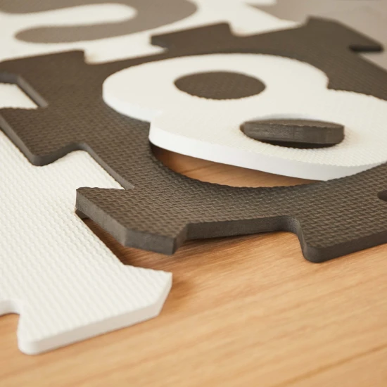 Bieco Pěnová hrací podložka s čísly puzzle black & white 10 ks BIECO_19201507