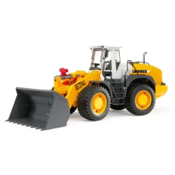 Bruder Liebherr traktor s radlicí pro úklid silnic Bruder Liebherr traktor s radlicí pro úklid silnic