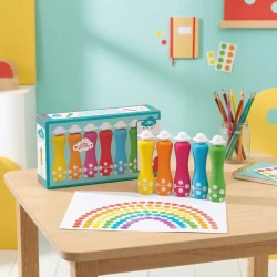 Barvy v tubě s pěnovým aplikátorem