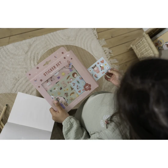 LITTLE DUTCH Sada se samolepkami Rosa & Friends Zábavné a barevné papírové samolepky pro malé kreativce.