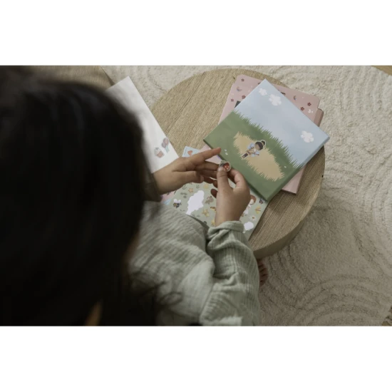 LITTLE DUTCH Sada se samolepkami Rosa & Friends Zábavné a barevné papírové samolepky pro malé kreativce.