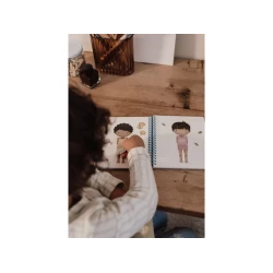 Kniha se samolepkami Forest Friends