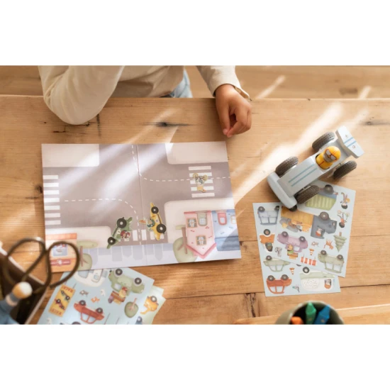 Kniha se samolepkami Little Dutch Doprava Jim pro děti