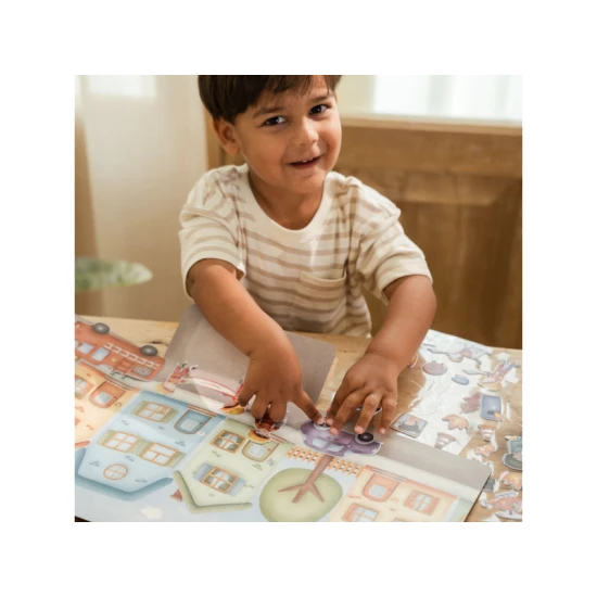 Kniha se samolepkami Little Dutch Hasičská stanice pro děti