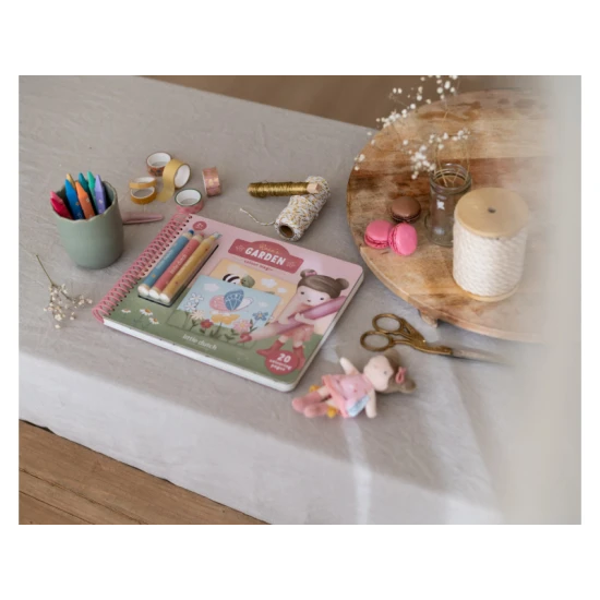 Omalovánky s pastelkami Little Dutch Zahrada Rosa pro děti