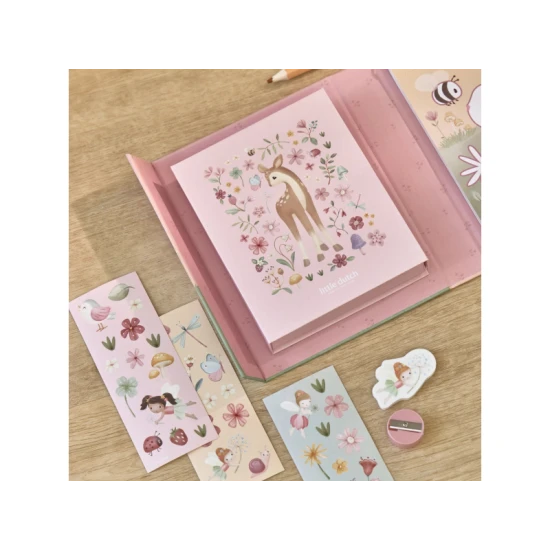 Omalovánky s pastelkami a samolepkami Rosa Fairy Garden
