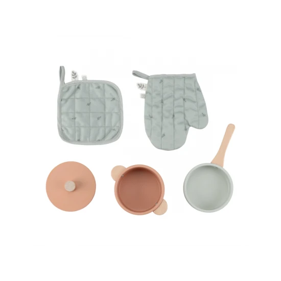 Dřevěná kuchyňka Little Dutch pro děti – realistická hračka na vaření a pečení