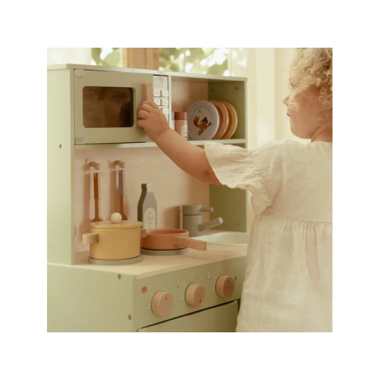 Dřevěná kuchyňka Little Dutch Mint pro děti – realistická hračka na vaření a pečení s doplňky