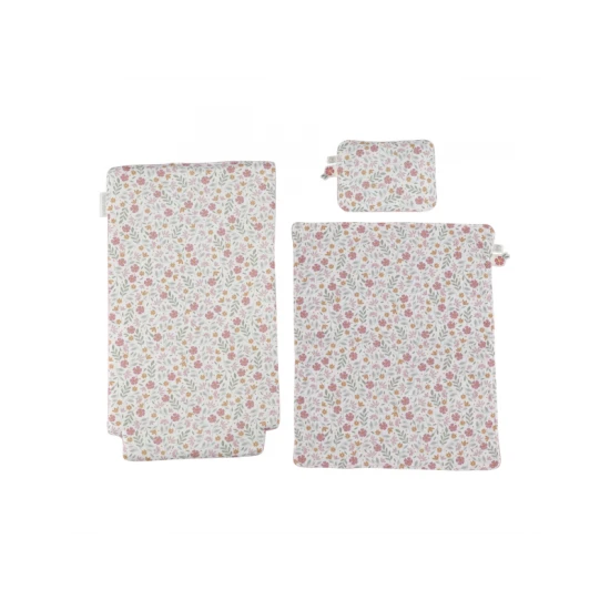 Kočárek pro panenky dřevěný s peřinkou Pink Kočárek pro panenky dřevěný s peřinkou Pink