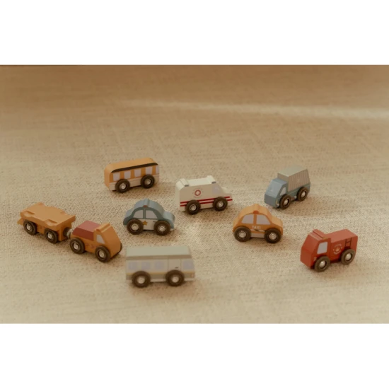 Sada dřevěných autíček Sada dřevěných autíček