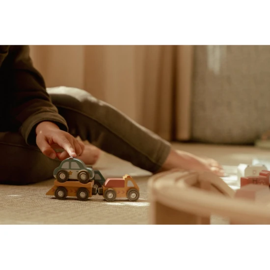 Sada dřevěných autíček Sada dřevěných autíček