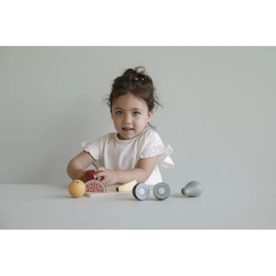LITTLE DUTCH Krájení Ovoce na dřevěné desce Dřevěná sada na krájení ovoce od Little Dutch
