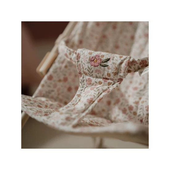 Kočárek Little Dutch Soft Flowers pro panenky s květinovým designem, bezpečnostním pásem a skládací konstrukcí pro děti