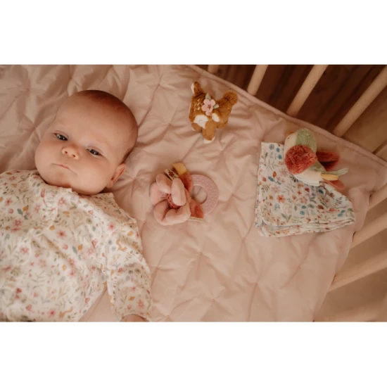 LITTLE DUTCH Plyšový dárkový set Fairy Garden Plyšový dárkový set Fairy Garden s chrastítkem a mazlíčkem